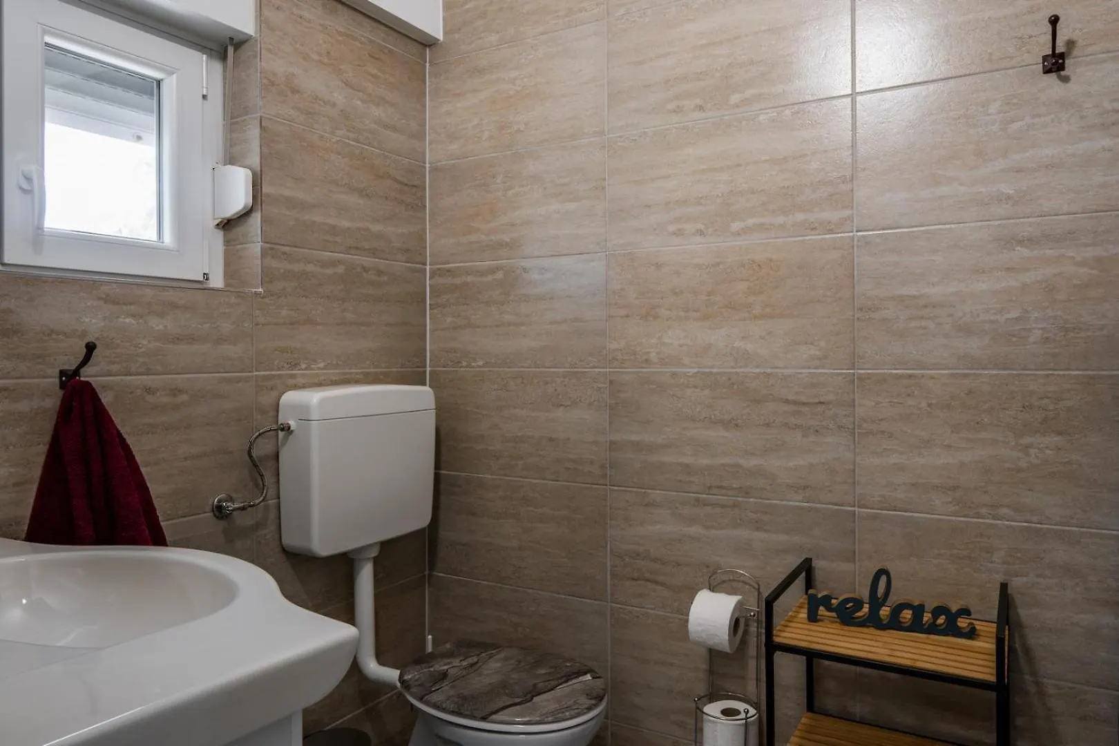 Apartments Kristija Vir 0*,  Croatia