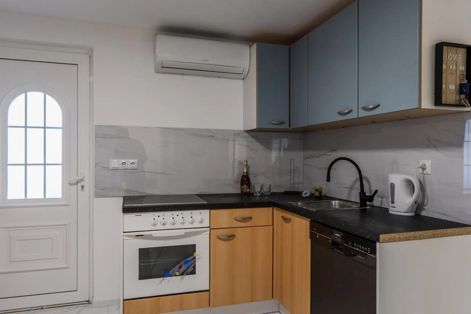 Apartments Kristija Vir Croatia